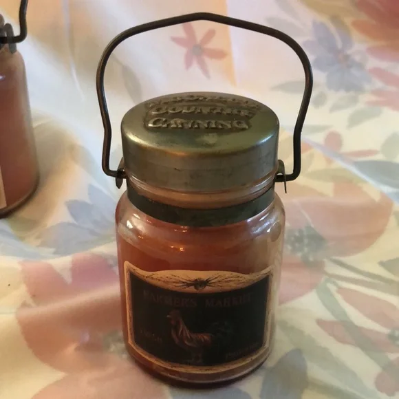 McCall's Farmers Market 26 Oz., 16 Oz. and 5 Oz. Candles - Cinnamon Scent - Picture 8 of 9